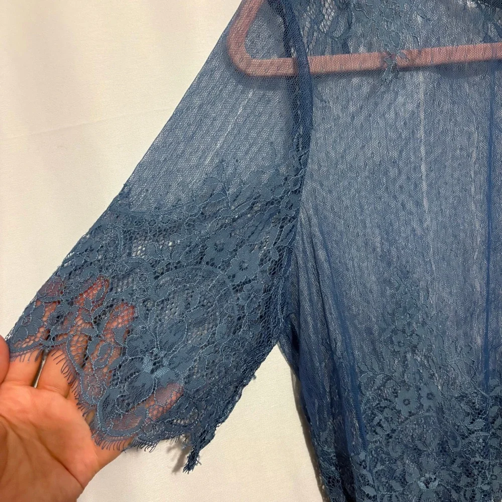 HM Loves Coachella Blue Lace Sheer Crop Top Button Back Size 6 Boho Festival